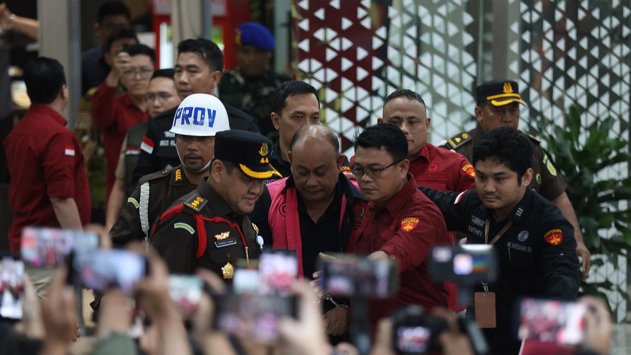 Exs Kepala BGN Di Tahan